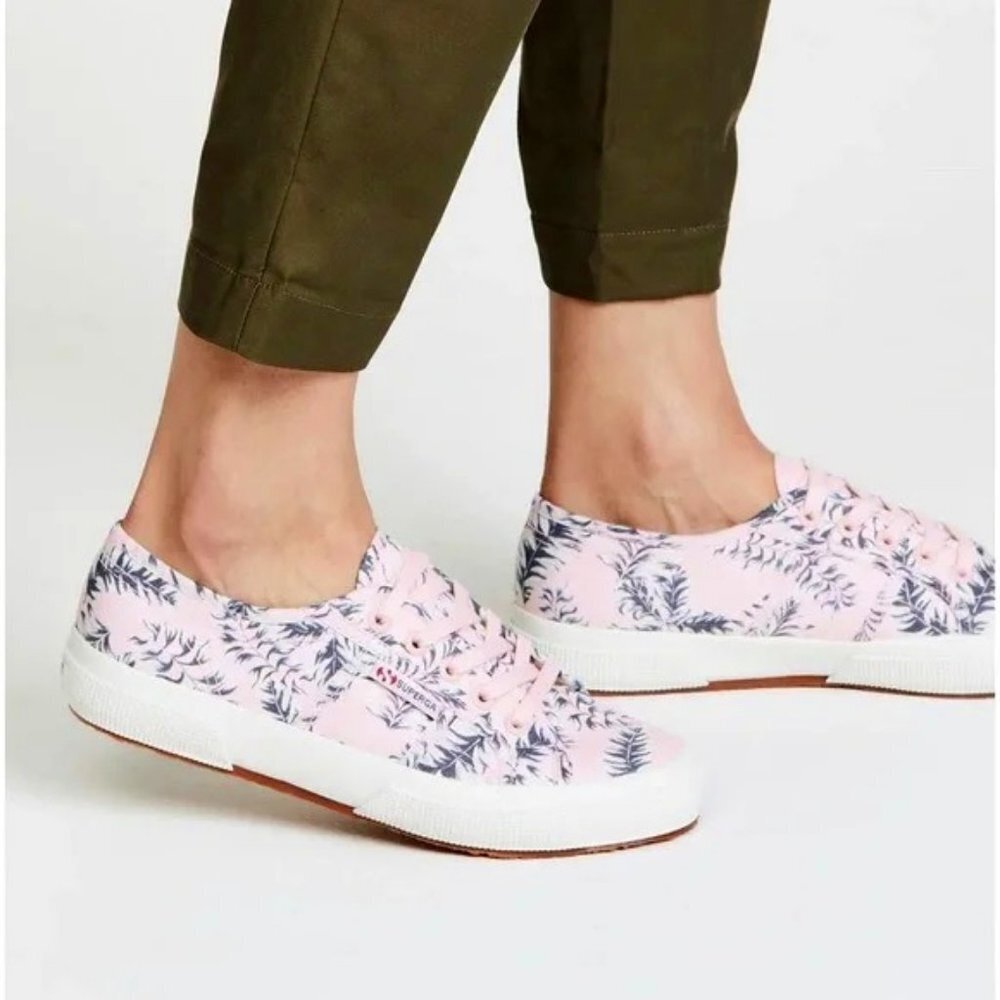 Superga Hawaiian Floral‎ Sneakers in Pink Women Size 8.5